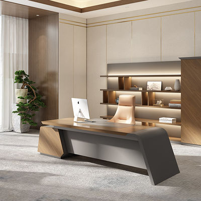 comprare Supporto alla personalizzazione Modern Luxury Boss Office Desk Large Wooden MDF Panel in colori scuri Classic Design per ufficio Usare mobili modulari online manufacture