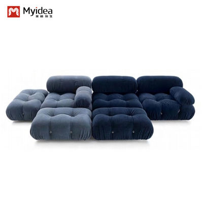 comprare Divano in tessuto nordico con gambe in metallo, lusso leggero per piccoli appartamenti, soggiorno Internet, camera da letto, designer, divano modulare con fibbia quadrata combinato online manufacture