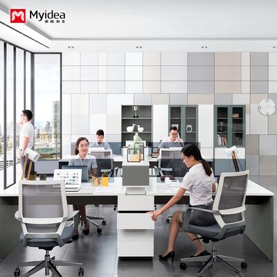 comprare Scrivania per personale da 4 persone con cassetti di archiviazione, scrivania di ufficio dipinta in bianco lucido online manufacture
